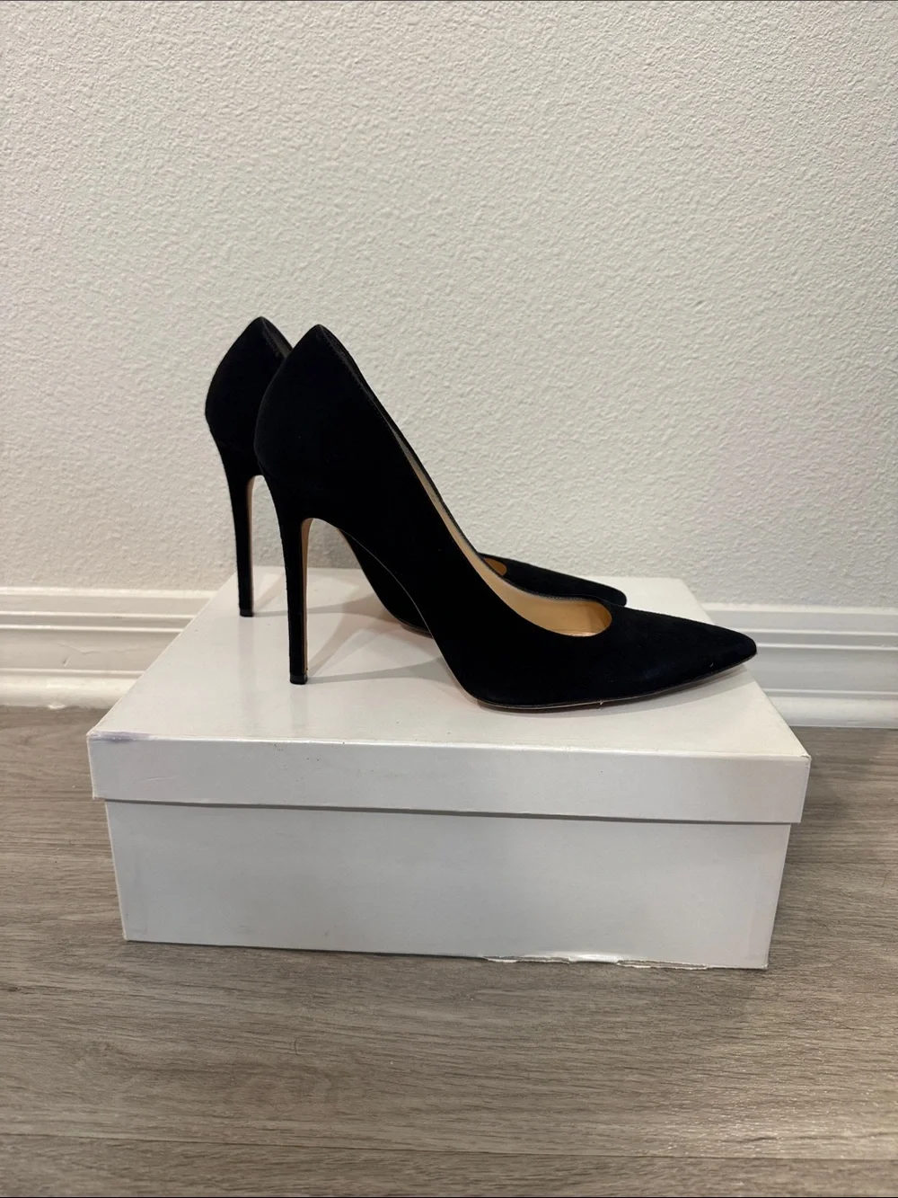 Gioffré Black Suede Pointed Stiletto